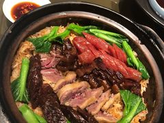 腊味煲仔饭-粤界(望京金辉店)