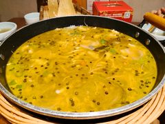 -有红鸡毛店·川菜(建设路店)