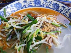 -巍山𤆵肉饵丝