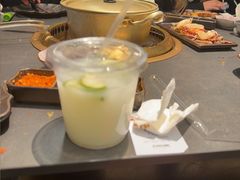 -铭牛烧肉·和牛海鲜自助(高新月牙湖店)