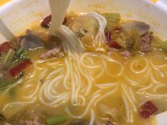 -粉小主·贵州酸汤牛肉粉(南京仙林金鹰店)