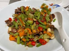 -楚山晓·湖北菜(武汉光谷K11店)