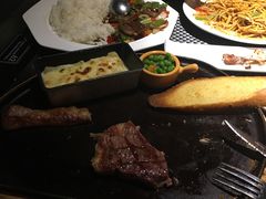 纽式西冷牛扒-半秋山西餐厅(巴南万达广场店)