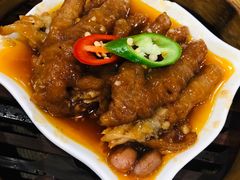 百合酱蒸凤爪-赏点粤式点心(广州塔店)