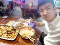 -马路牙子地桌烤肉(工体店)
