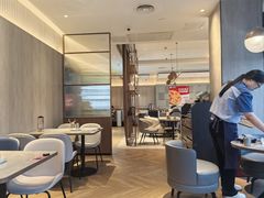 -必胜客(尹山湖歌林公园店)
