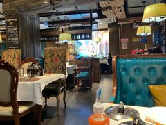 -领鲜活海鲜榴莲自助火锅(东门店)