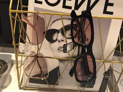 -宏宇眼镜蔡司依视路折扣店(兆佳眼镜城店)