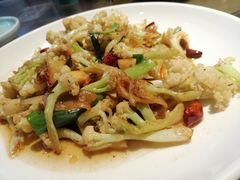 -老长沙湘菜馆(凤凰路店)