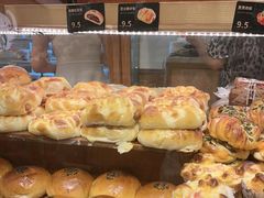 -小飞象面包公社(珠江路金鹰店)