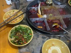 -谭记重庆老火锅(总店)