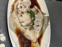 -鸿星花园酒家(银亿家园店)