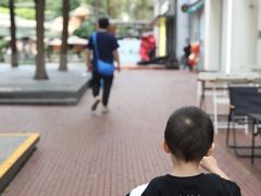 -成都东郊记忆理工大学轻居酒店