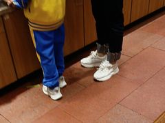 -东伊顺(高银街店)