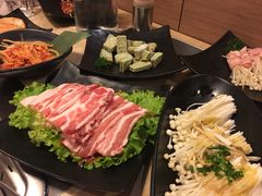 -新石器烤肉(中房金谊广场店)
