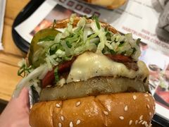 -The Habit Burger Grill 哈比特汉堡(爱琴海店)