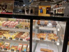 面包甜点陈列柜-COSTA COFFEE(上海月星环球港店)