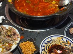 -小饕荟雅安贡椒鱼鲜馆(广福桥店)