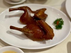 烤乳鸽-利苑酒家(华熙国际店)