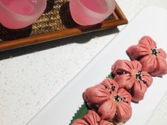 招牌桃花酥-竹外桃花·江南小酒馆(SKP·S店)