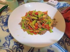 -卢大鲜鱼头捞饭(美利广场店)