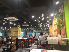 大堂-钢管厂五区小郡肝串串香(南山店)