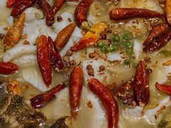 -姚姚酸菜鱼·金戈戈香港豉油鸡(喜荟城联名店)