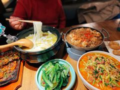 -九锅一堂酸菜鱼(新南凯德直营店)