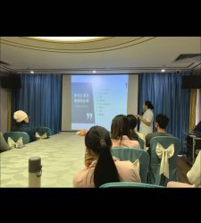 -梓爱月子中心(花都店)