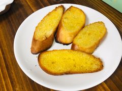 蒜香烤面包-披萨大叔(上海路店)