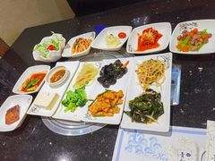 -青松馆韩国料理(香港中路佳世客店)