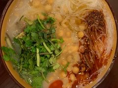 -老字号羊肉粉馆