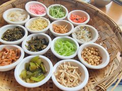 -包整·丝娃娃(一览甲秀楼风景店)