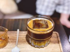 凤梨美小式-Double cafe