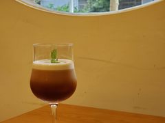 -Reset Coffee 与海咖啡