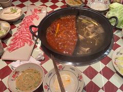 -赵美丽重庆火锅(西安直营总店)