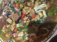 -蓝田九大碗民俗食府(蓝田店)