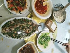 -华光驿站私房菜·黑金冠