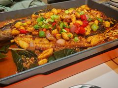 -鸣记脆皮烤鱼·海鲜烤鱼(三八广场店)