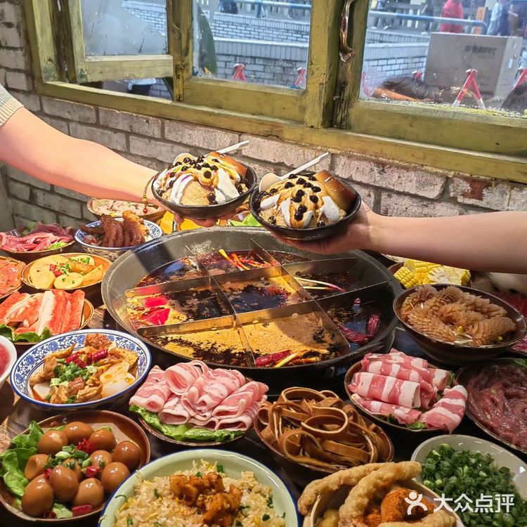 怀旧风格的环境 高颜值的火锅