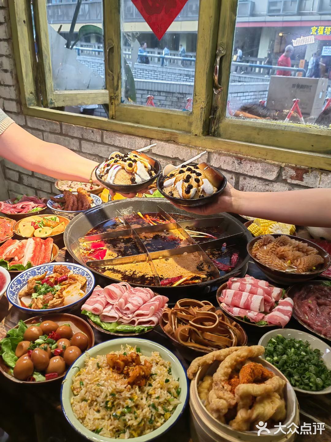 怀旧风格的环境 高颜值的火锅