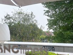 -ommo cafe(半岛城邦店)