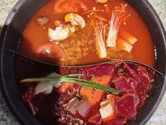 -肖婷姐大铁锅重庆火锅(南湖店)