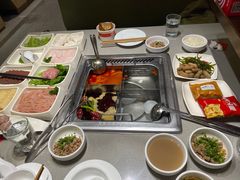-海底捞火锅(高新万达店)