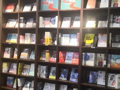 -新华书店白鹿书肆(市府路店)