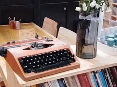 -猫的天空之城概念书店(杭州南宋御街店)