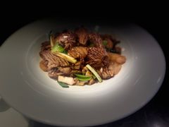 -闫府私房菜·老字号(恒隆店)