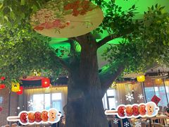 -头上红煨盐鸡·非遗院子餐厅