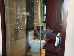 -锦龙国际酒店(天津奥体中心华苑地铁站店)