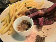 -羽深肉铺 Steak & Wine